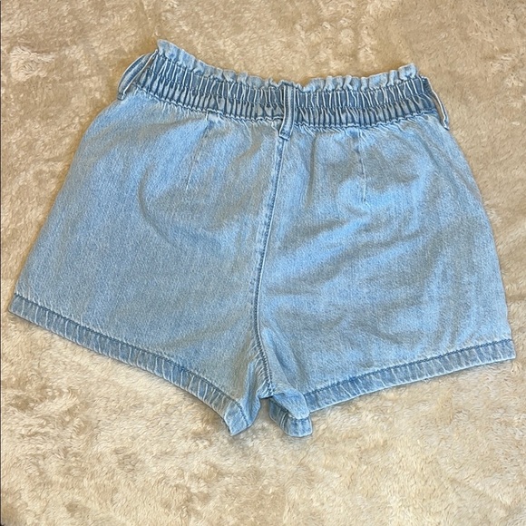 Hollister Blue Jean Shorts Relaxed Fit Elastic Waist - Picture 2 of 11